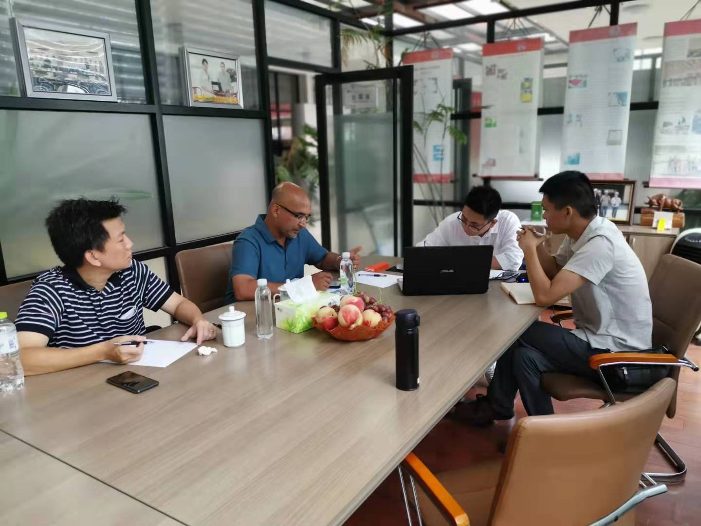 Klient malezyjski Odwiedź firmę KXD Malaysian Client Visit KXD Company